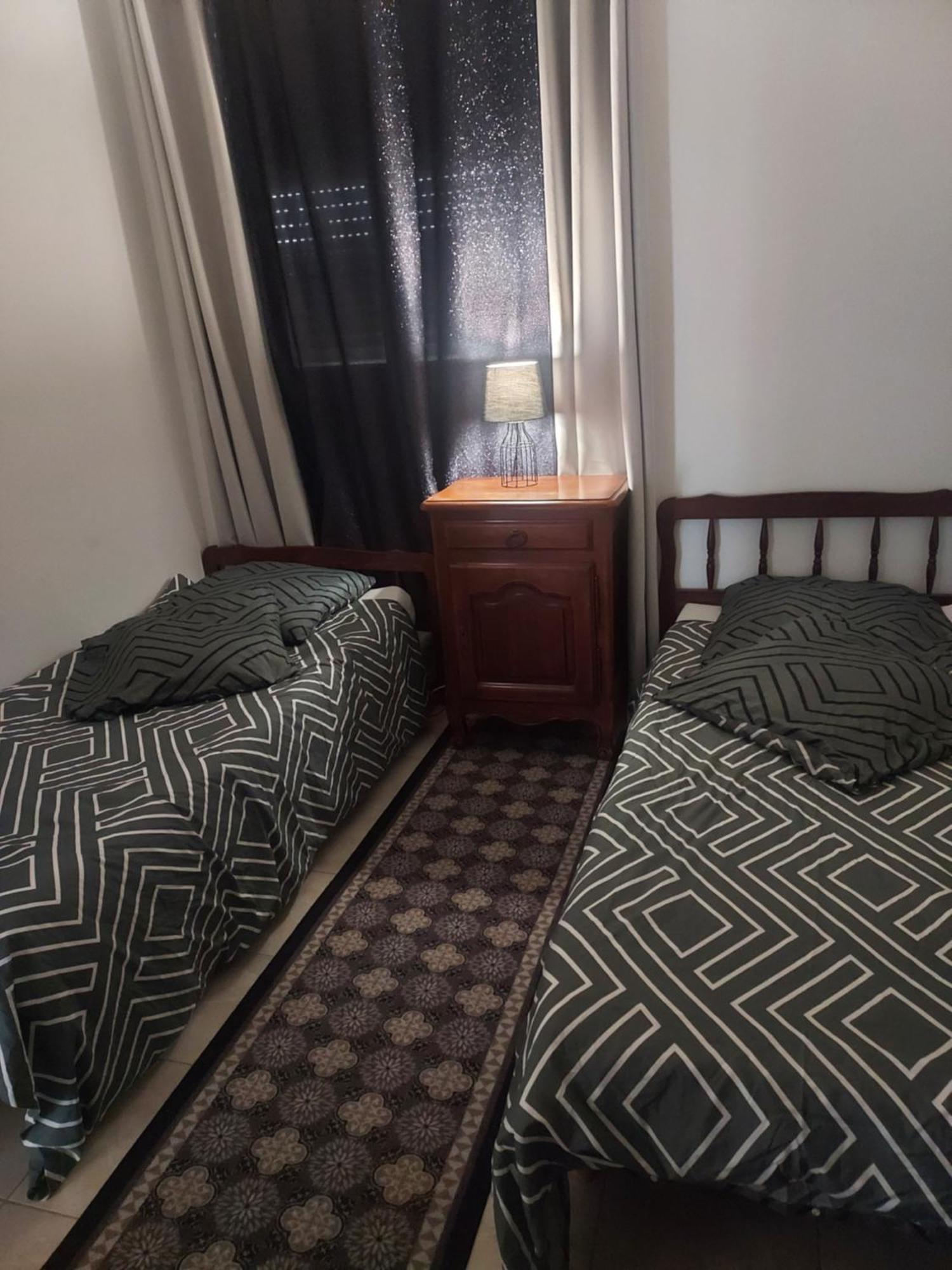 Appartement Meuble Avec Deux Chambres Moulins  Bagian luar foto